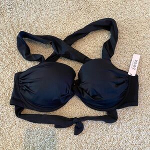 NWT Victoria's Secret Twist Front Balconette Bikini Top (38D)